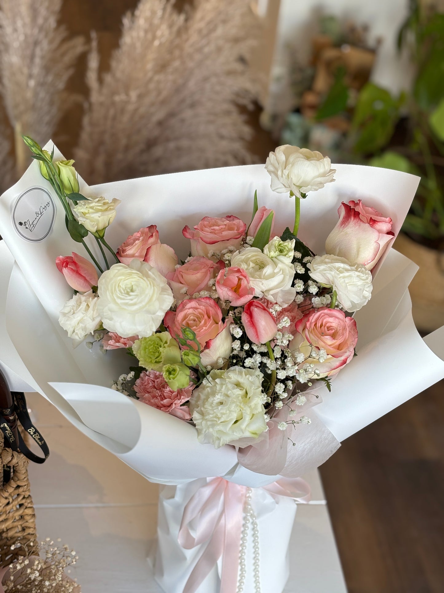 Pink & White Rose Mixed Bouquet