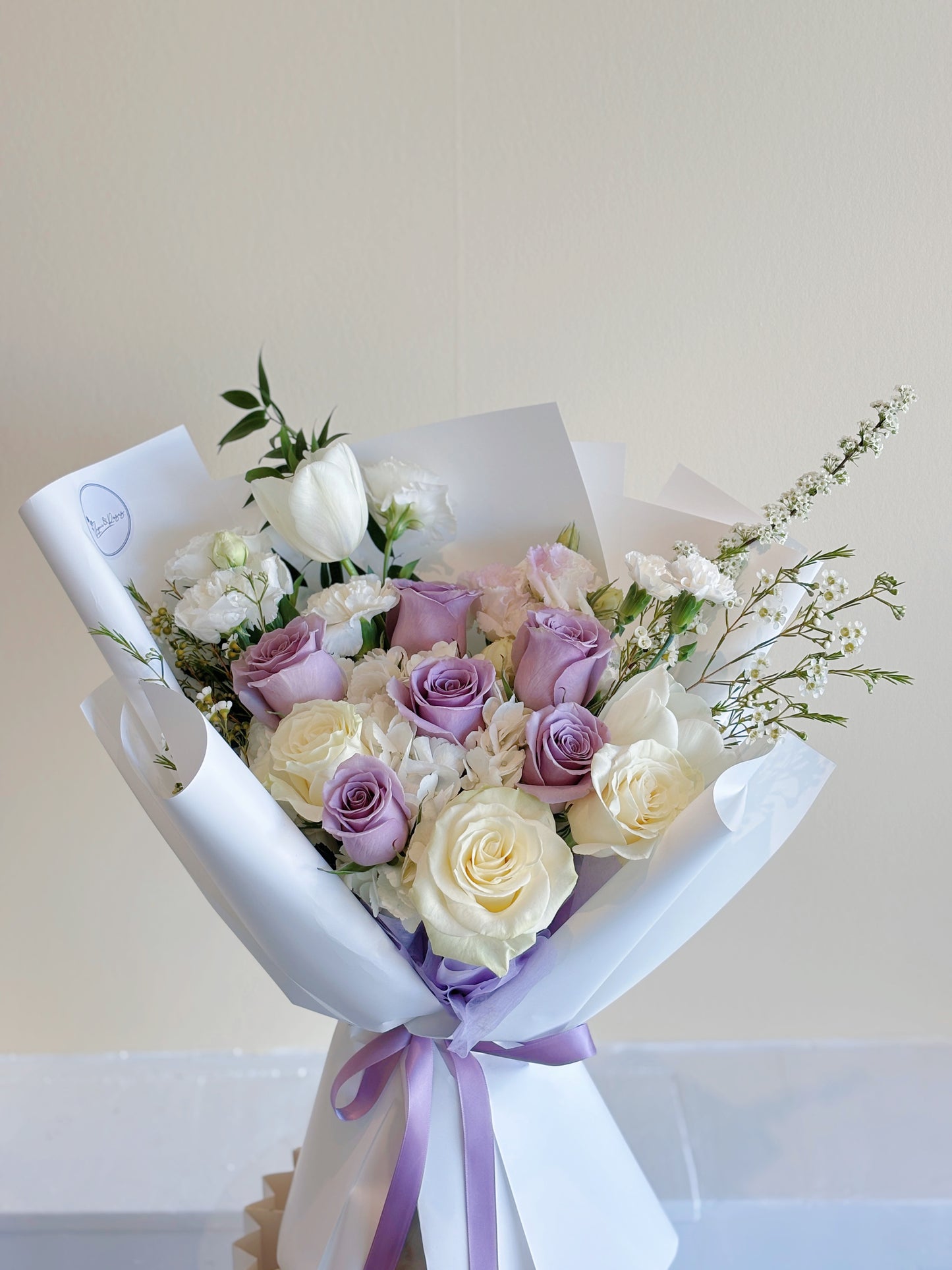 Purple & White Roses mixed bouquet