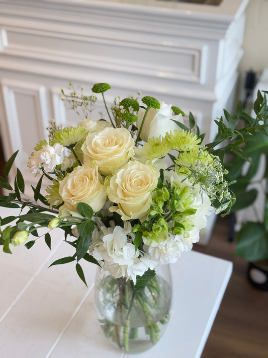 Green&White Mix Vase Arrangement