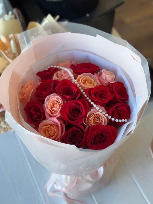 Pink & Red Rose Mixed Round Bouquet