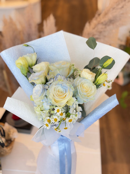 Blue & White Rose Mixed Bouquet