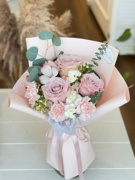 Pink Rose Mixed Bouquet