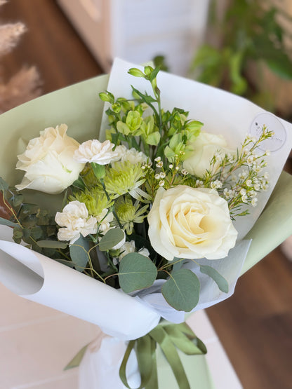 Green & White Rose Mixed Bouquet