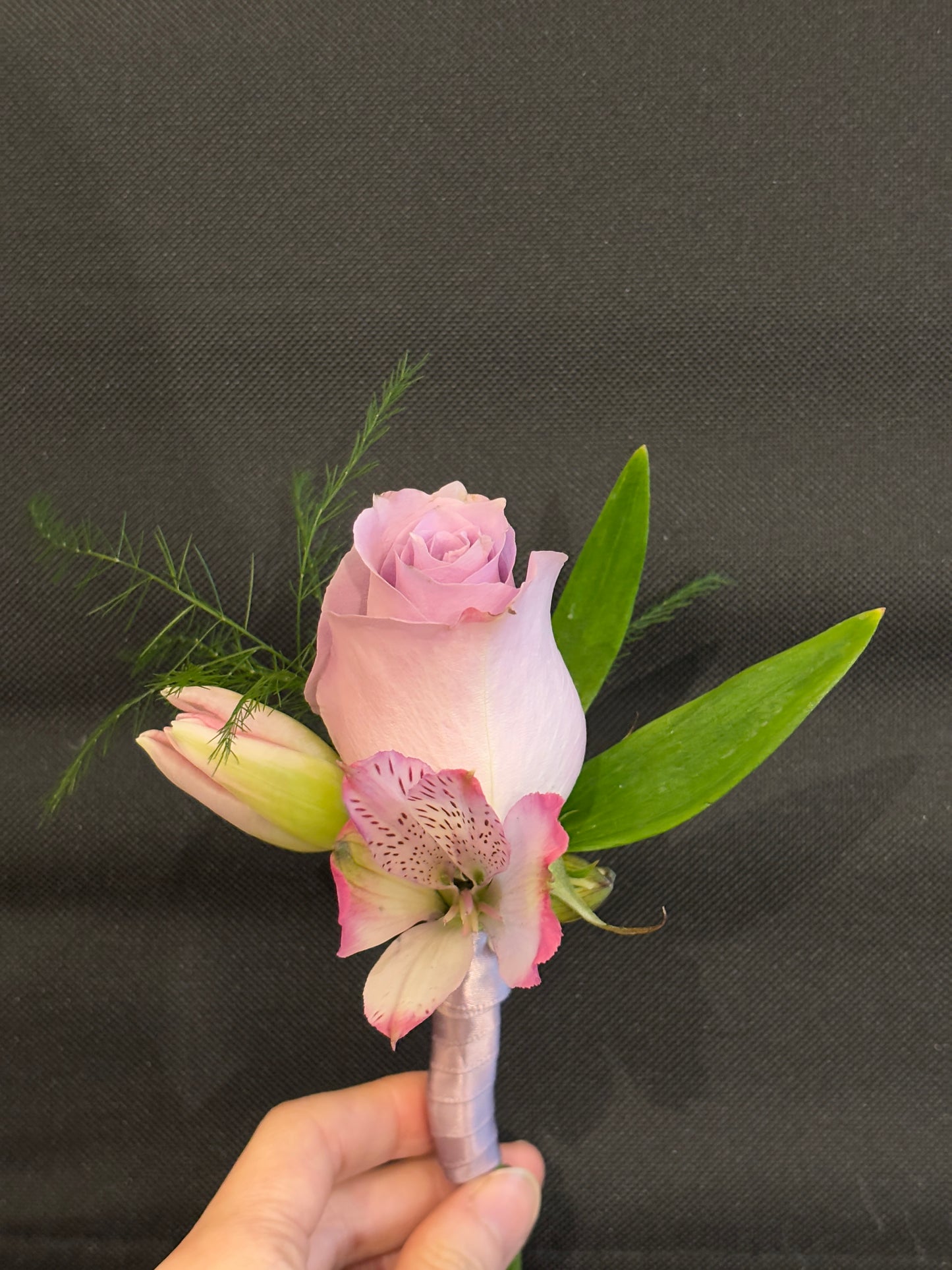 Fresh Flower Boutonnières -  Pink Rose