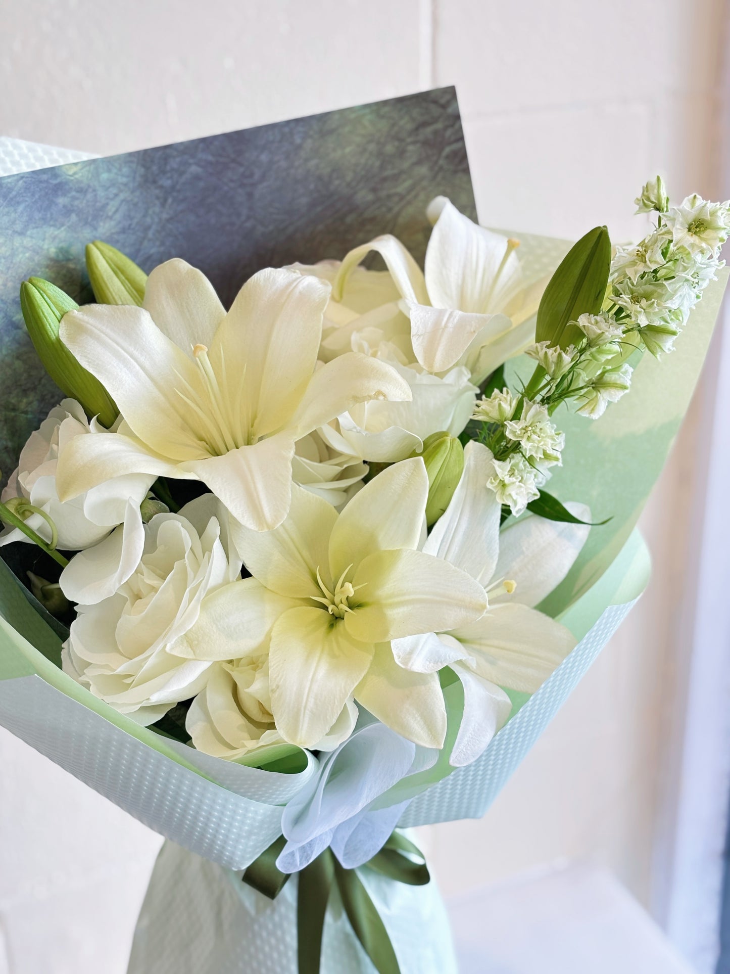 White lily bouquet