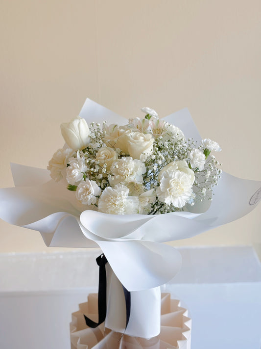 White rose & carnation mixed bouquet
