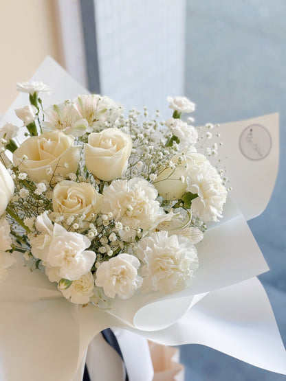 White rose & carnation mixed bouquet