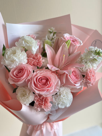 Lily and Roses Mixed Bouquet Pink