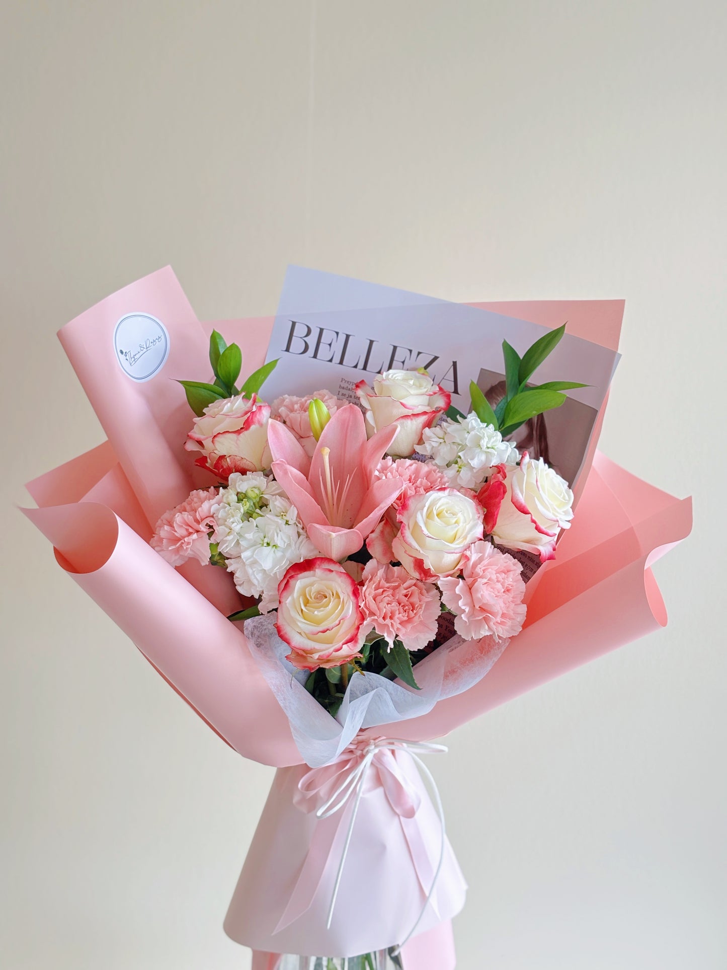 Lily and Sweetness Roses Mixed Bouquet Pink