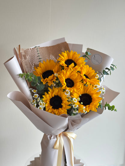 Sunflowers bouquet-six