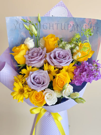 La La Land-Purple & yellow rose mixed bouquet