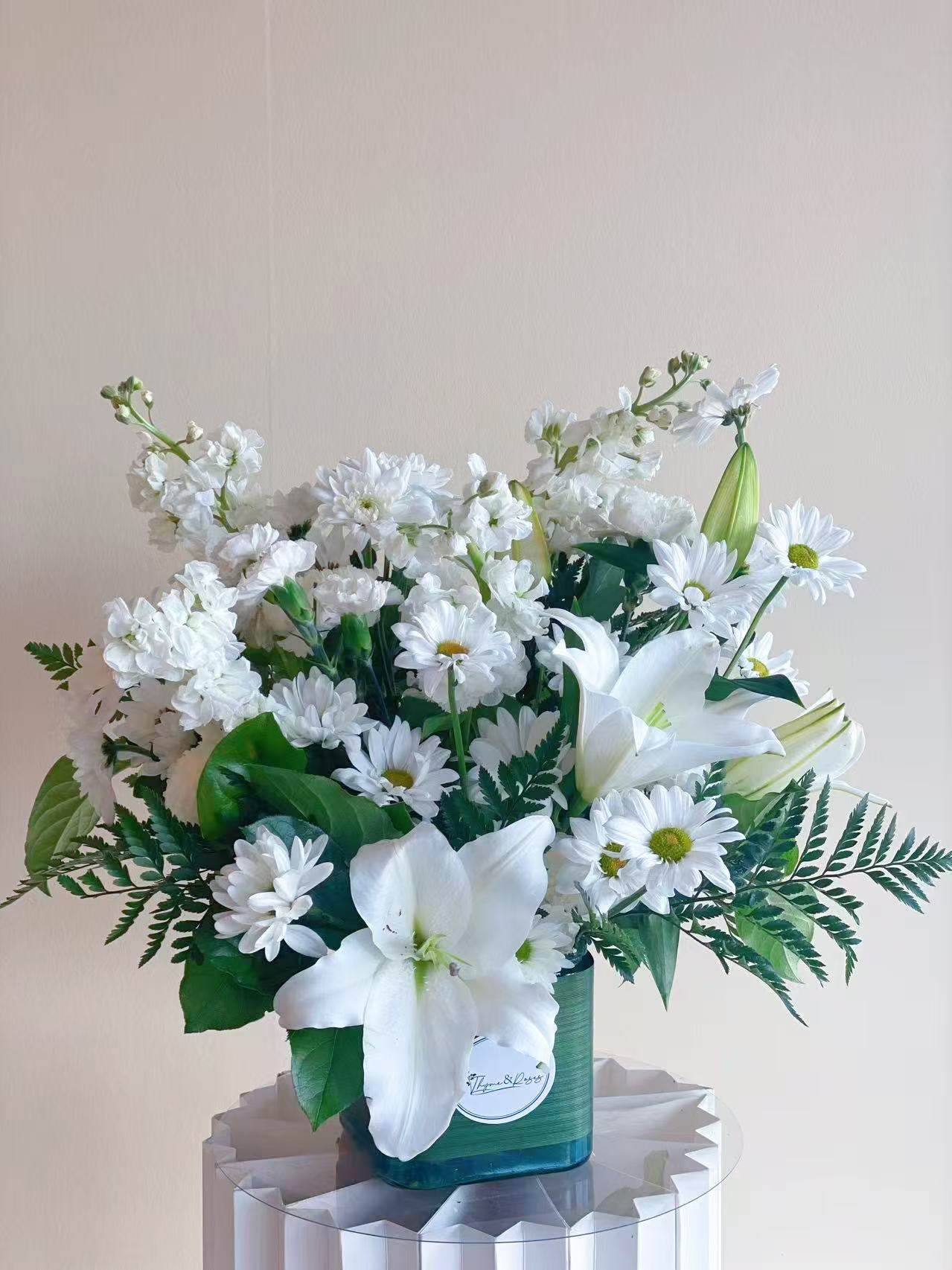 Sympathy arrangement