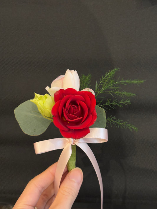 Fresh Flower Boutonnières- Red Rose